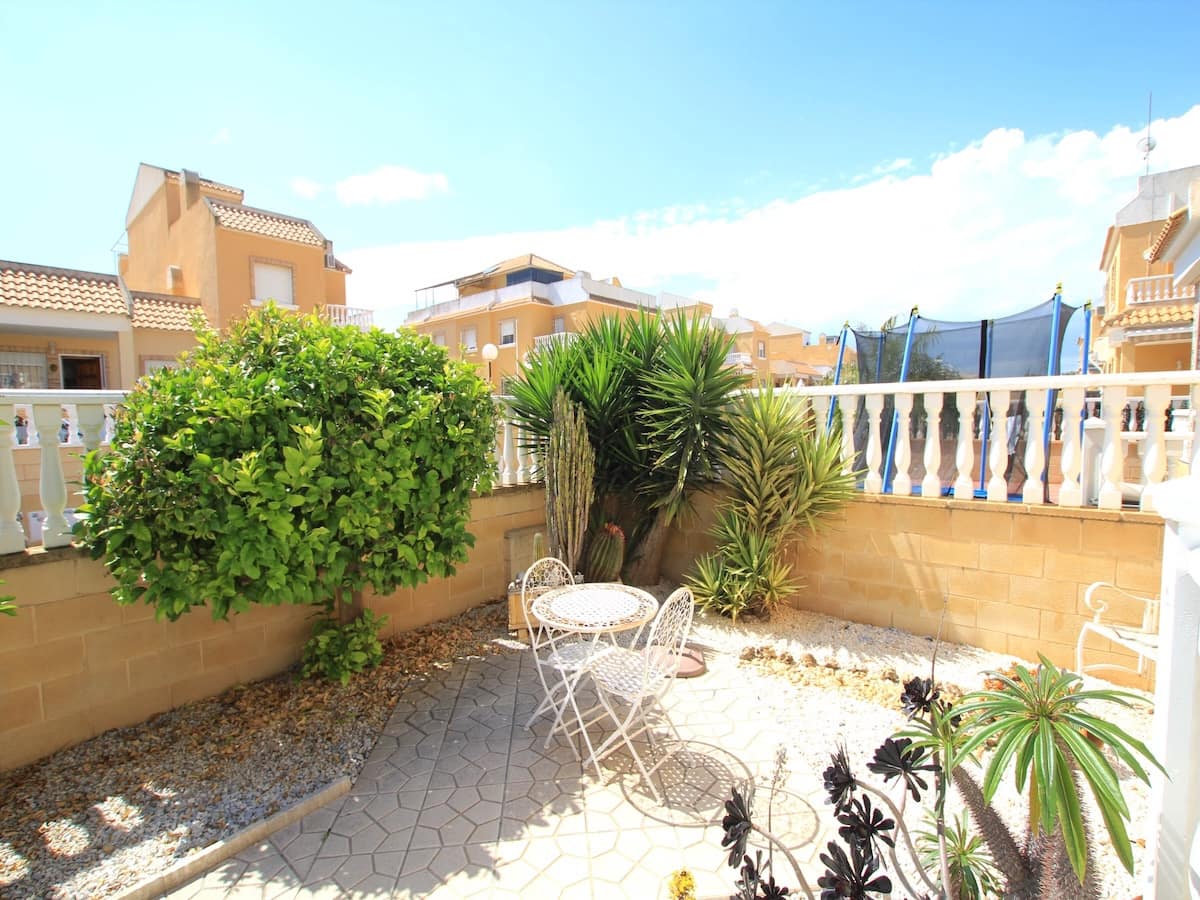 Casa de 3 habitaciones en Ciudad Quesada en venta - 220.000 € (Ref: 9816270)