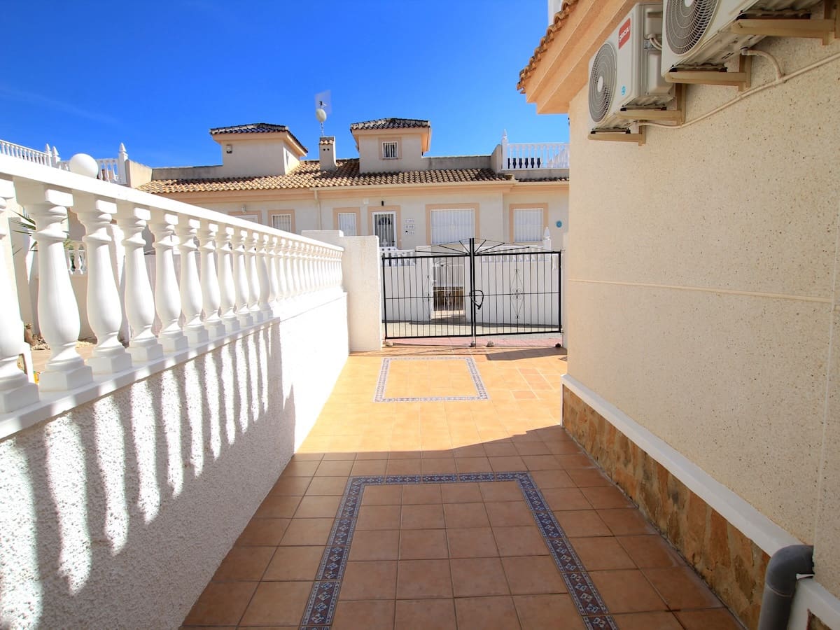 2 quarto Casa em Banda para venda em Benimar - 189 950 € (Ref: 9818617)