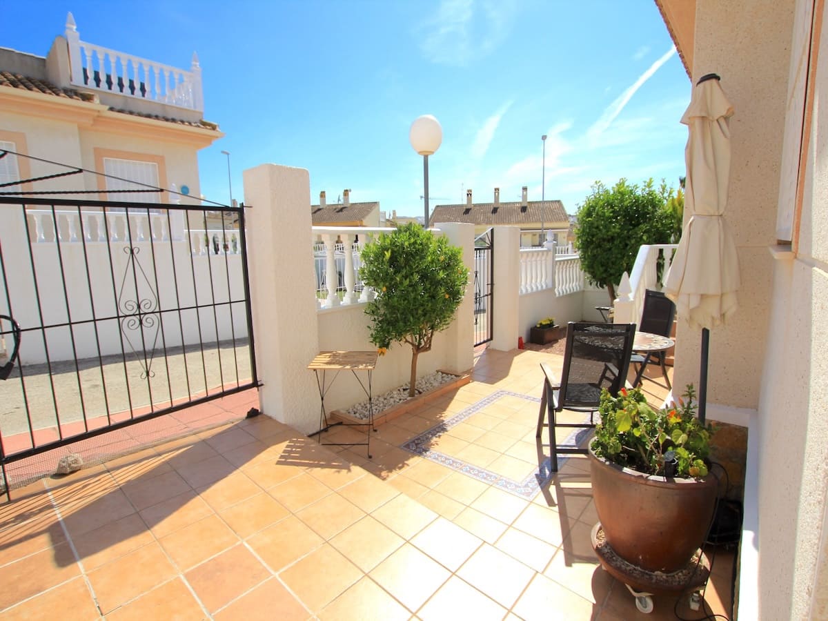 2 quarto Casa em Banda para venda em Benimar - 189 950 € (Ref: 9818617)