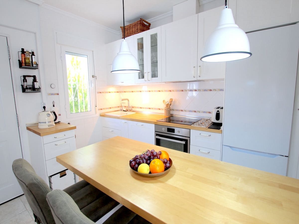 2 quarto Casa em Banda para venda em Benimar - 189 950 € (Ref: 9818617)