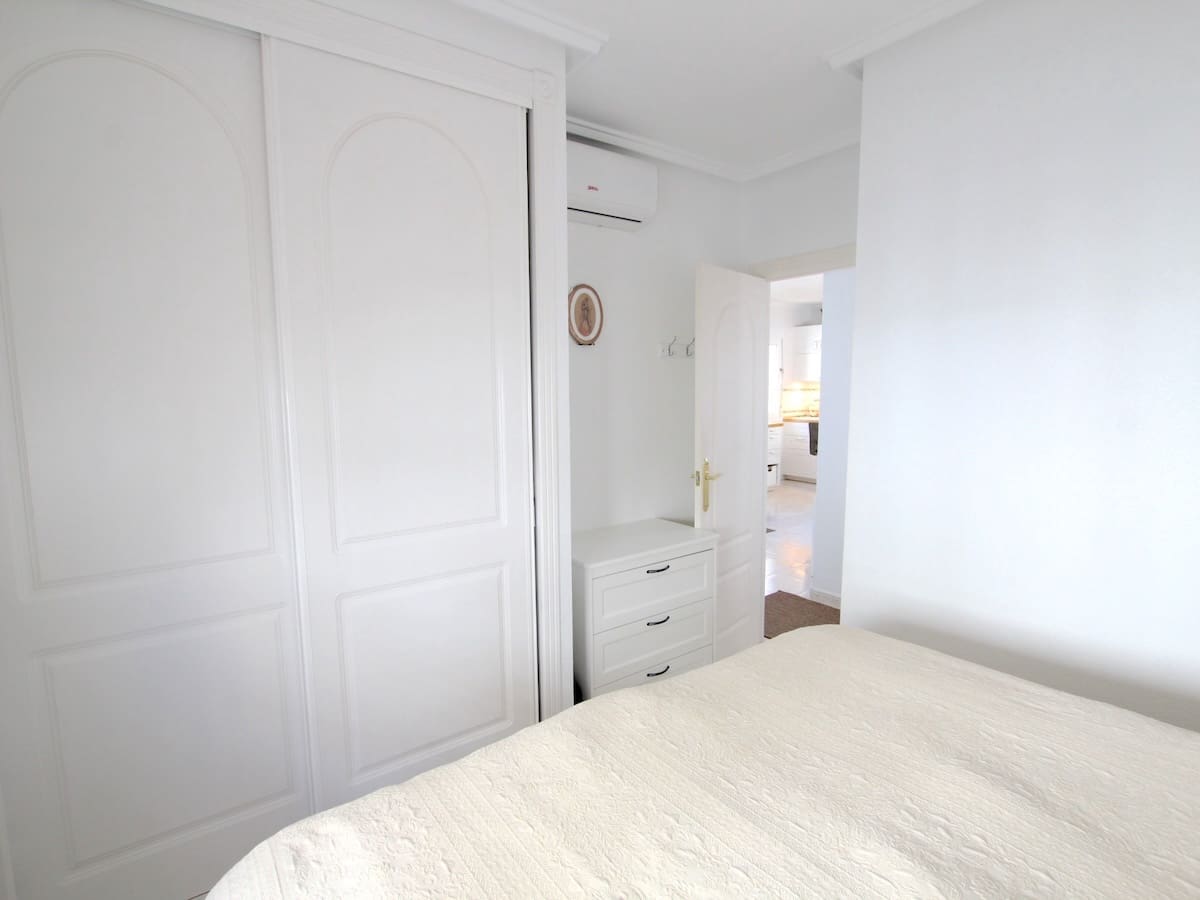 2 quarto Casa em Banda para venda em Benimar - 189 950 € (Ref: 9818617)