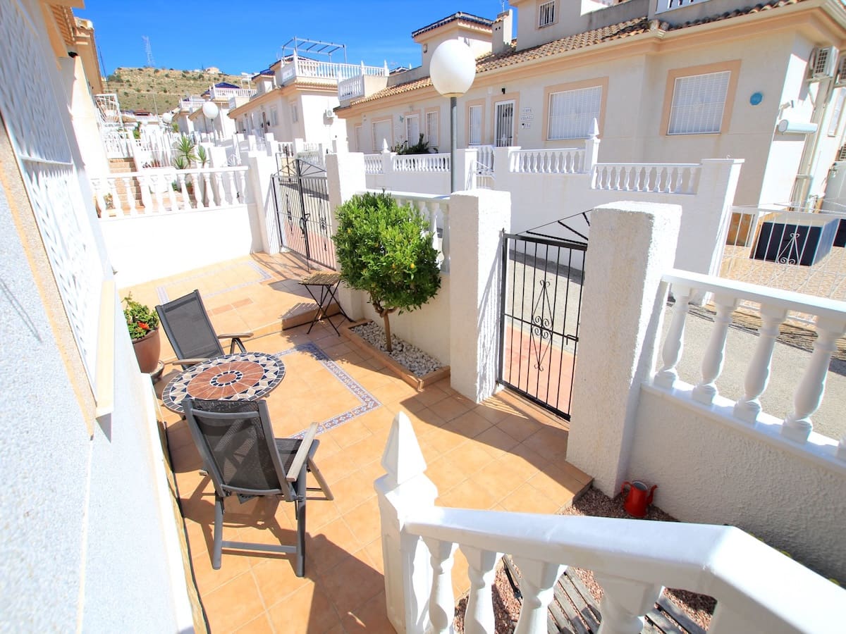 2 quarto Casa em Banda para venda em Benimar - 189 950 € (Ref: 9818617)