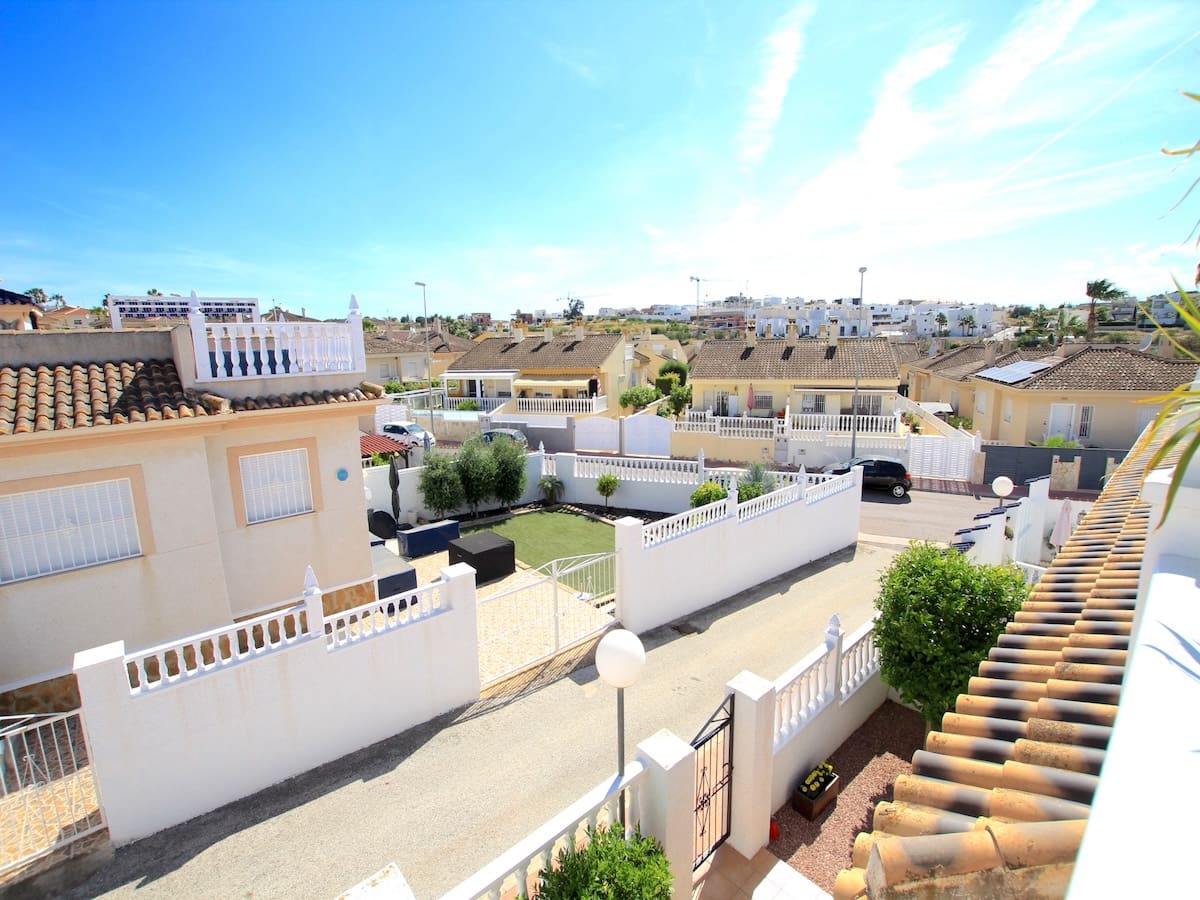 2 quarto Casa em Banda para venda em Benimar - 189 950 € (Ref: 9818617)