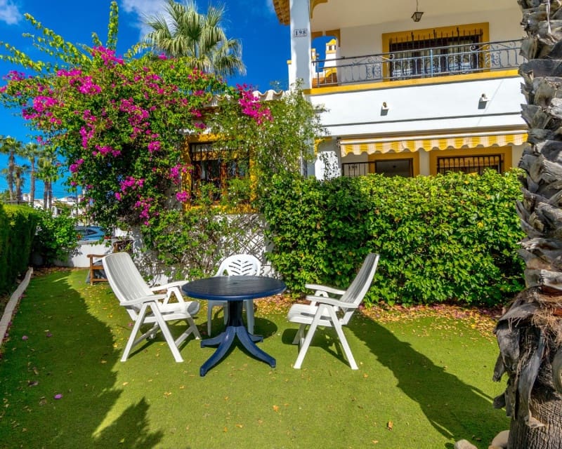 3 soveværelse Lejlighed til salg i Villamartin - € 199.000 (Ref: 9820880)