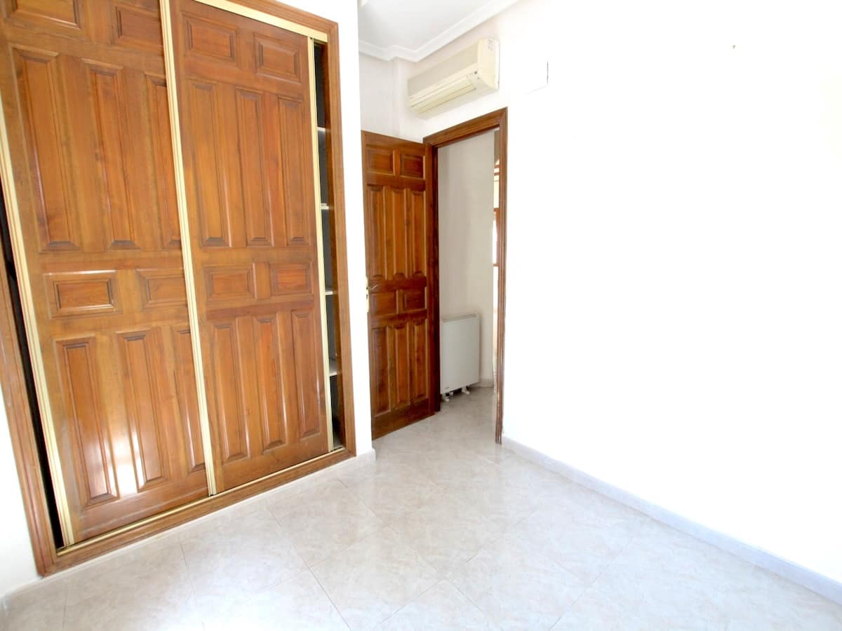 3 bedroom Villa for sale in Formentera del Segura with pool - € 315,000 (Ref: 9834575)