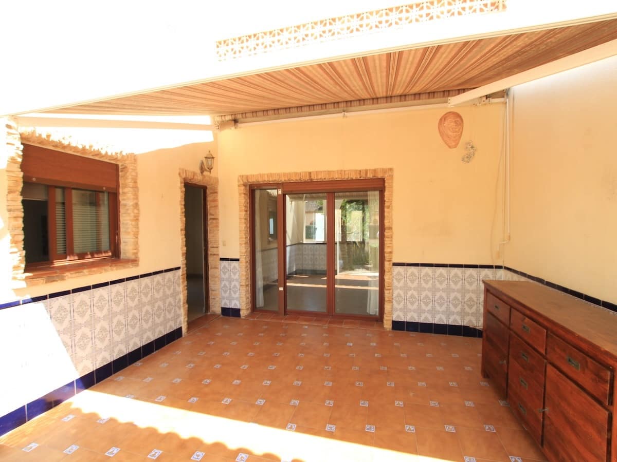 3 bedroom Villa for sale in Formentera del Segura with pool - € 315,000 (Ref: 9834575)