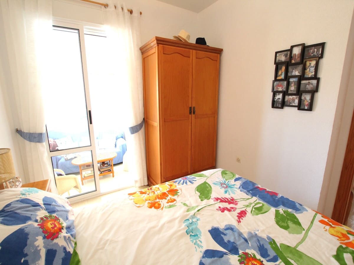 2 Zimmer Apartment zu verkaufen in Playa Flamenca - 149.950 € (Ref: 9834680)