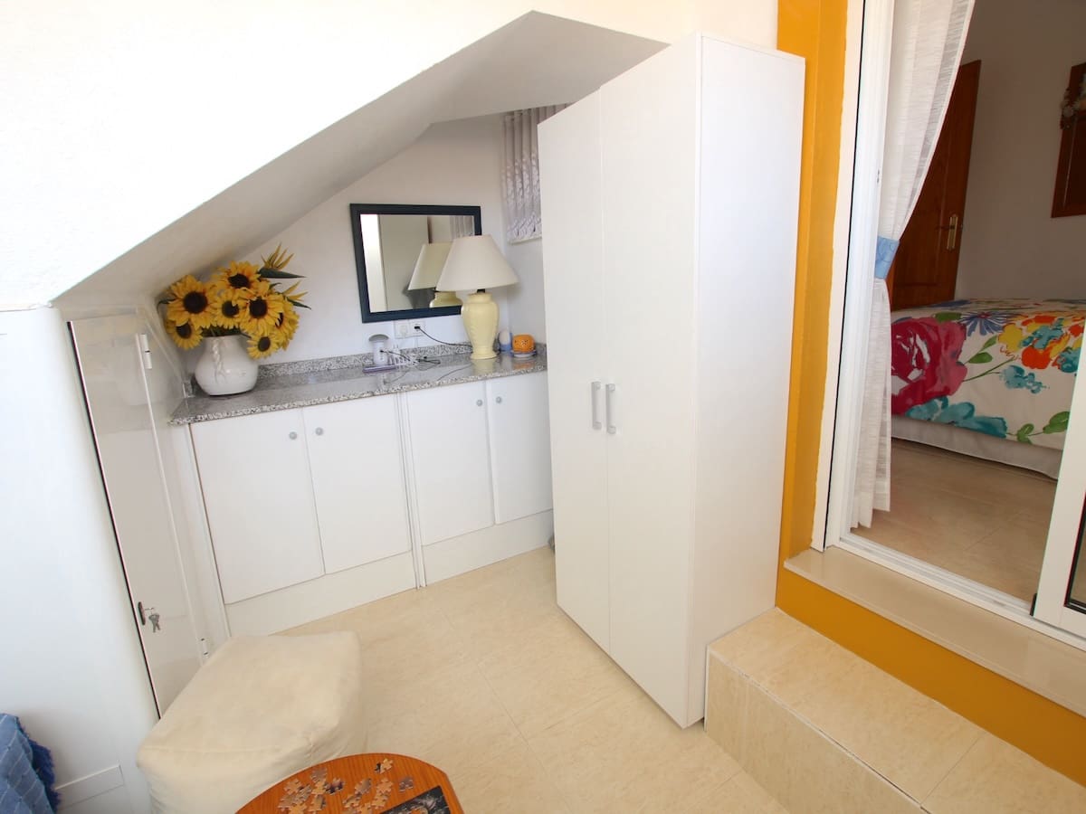 2 Zimmer Apartment zu verkaufen in Playa Flamenca - 149.950 € (Ref: 9834680)