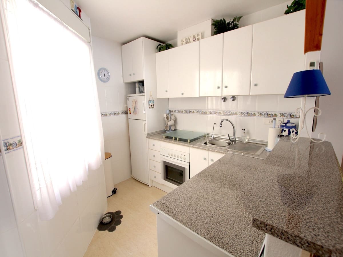2 Zimmer Apartment zu verkaufen in Playa Flamenca - 149.950 € (Ref: 9834680)