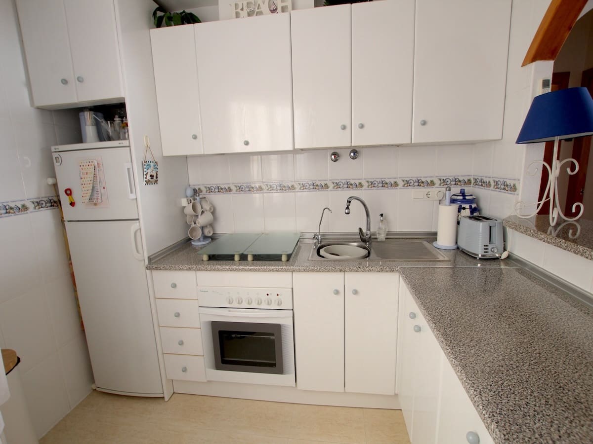 2 Zimmer Apartment zu verkaufen in Playa Flamenca - 149.950 € (Ref: 9834680)