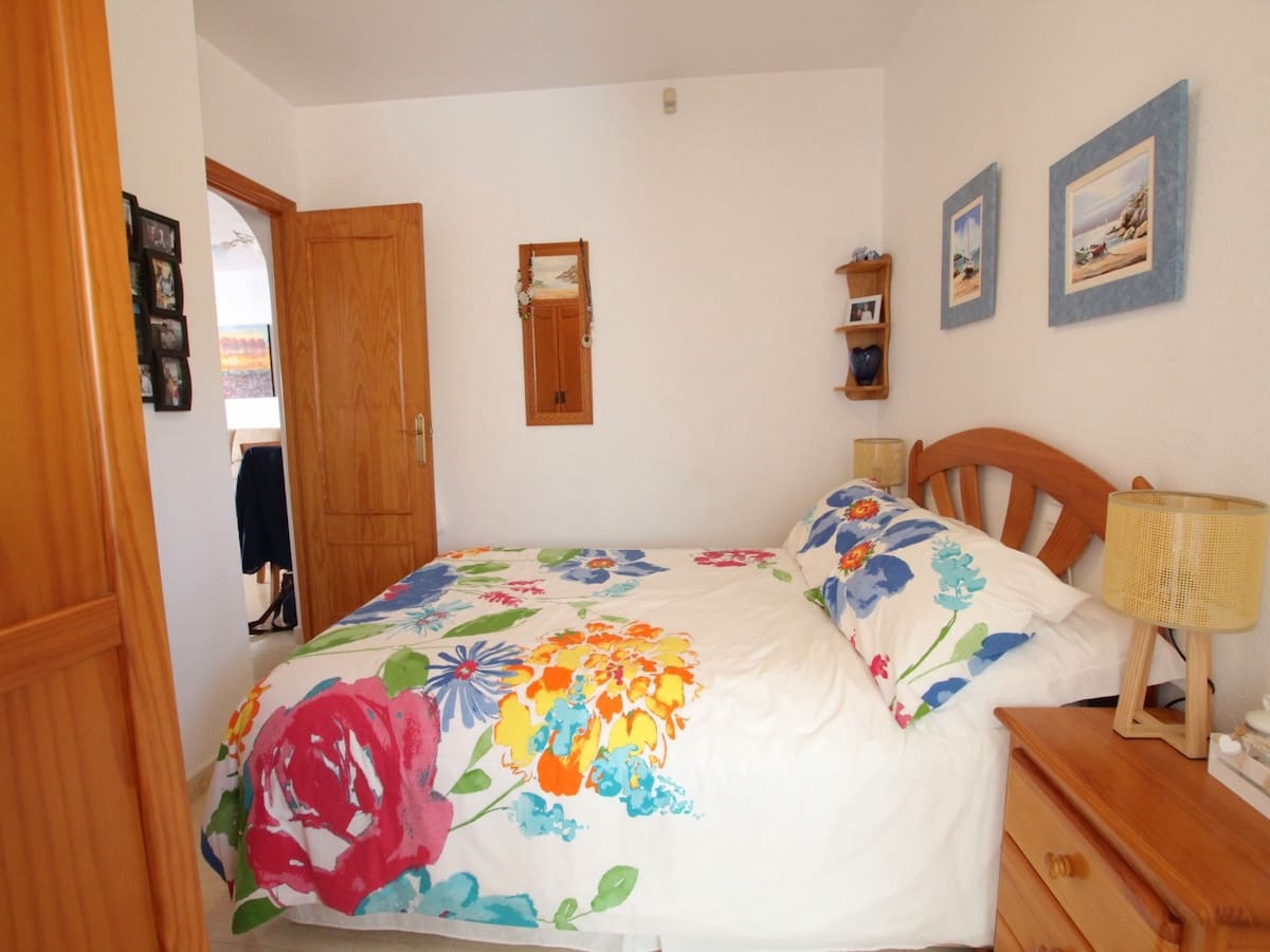 2 Zimmer Apartment zu verkaufen in Playa Flamenca - 149.950 € (Ref: 9834680)