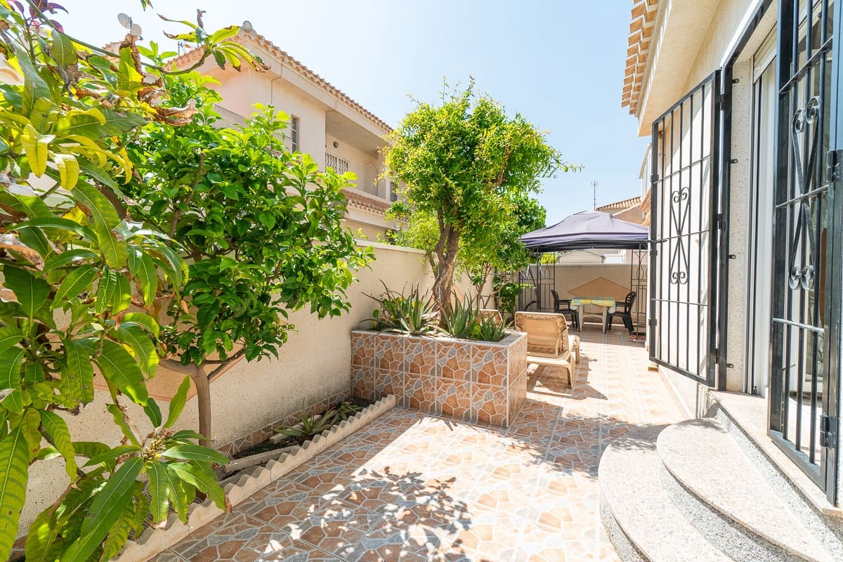 2 camera da letto Casa in vendita in Playa Flamenca - 264.000 € (Rif: 9844231)
