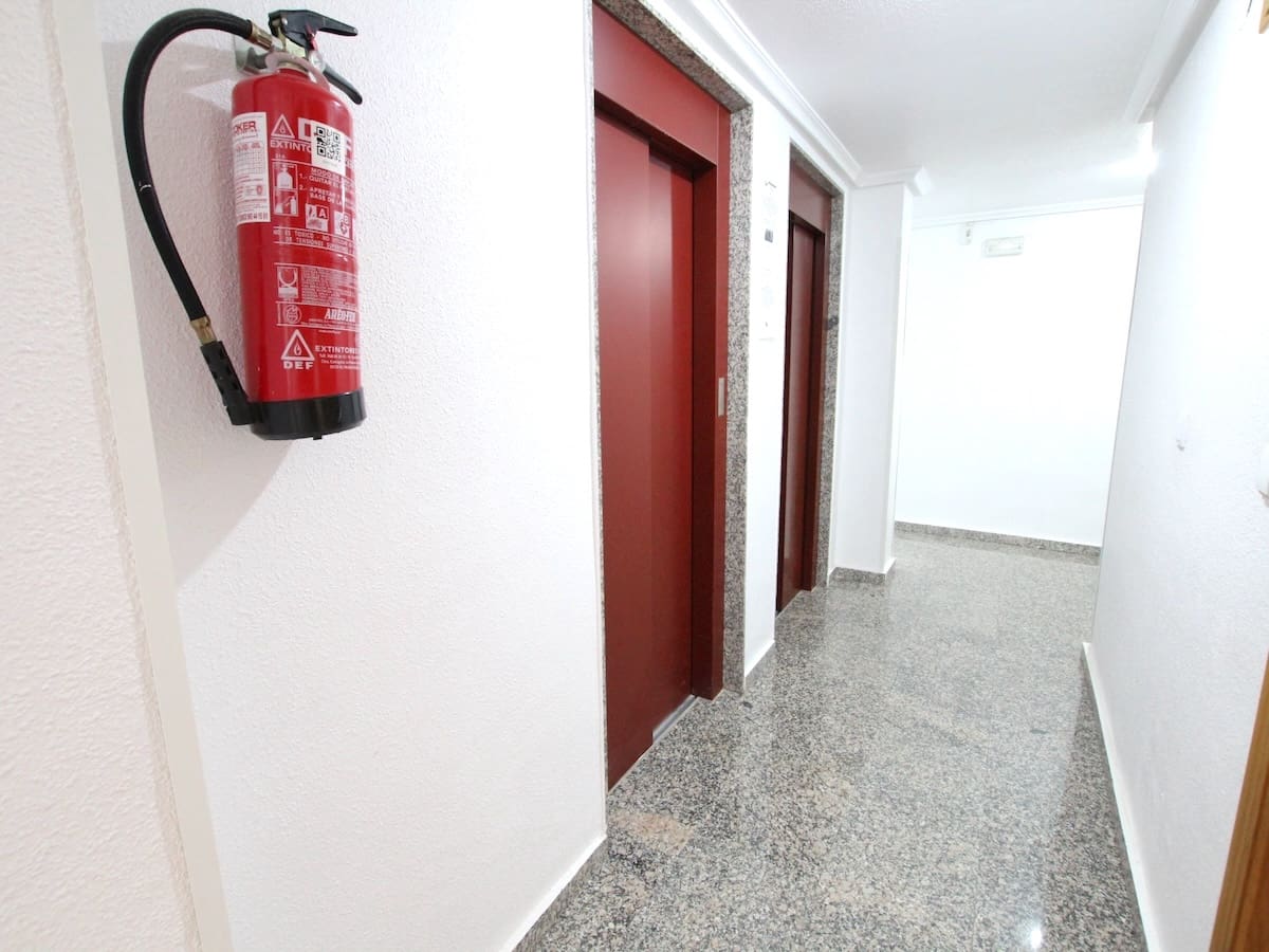 2 makuuhuone Huoneisto myytävänä paikassa Guardamar del Segura - 175 000 € (Ref: 9844232)