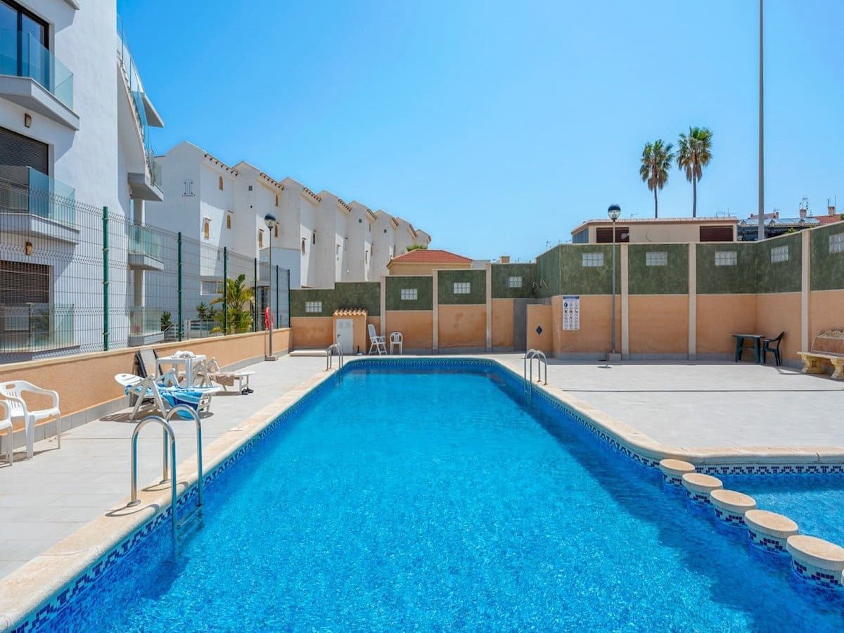 2 soveværelse Lejlighed til salg i La Mata - € 165.000 (Ref: 9856047)