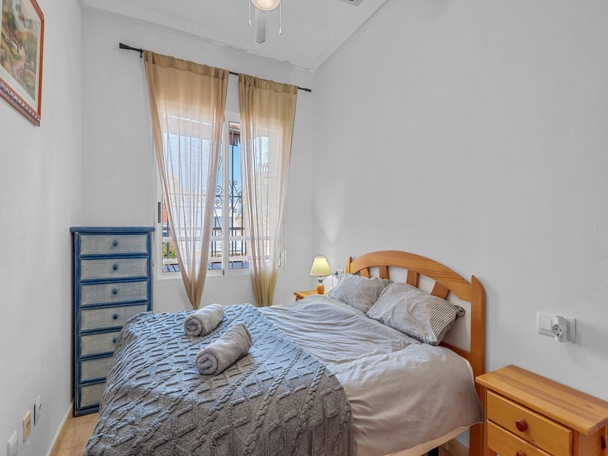 2 soveværelse Lejlighed til salg i La Mata - € 165.000 (Ref: 9856047)