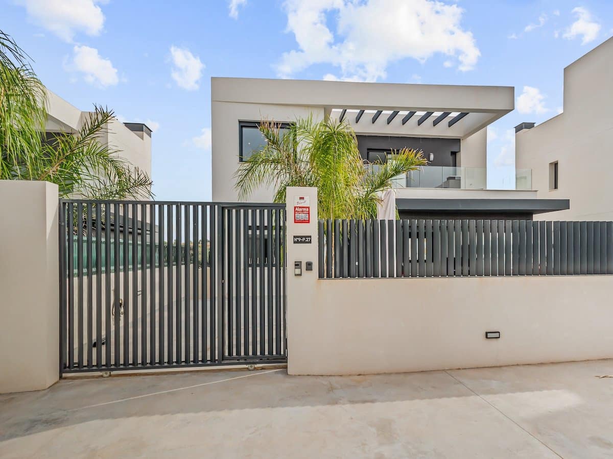 4 chambre Villa/Maison à vendre à Algorfa avec piscine - 565 900 € (Ref: 9858567)