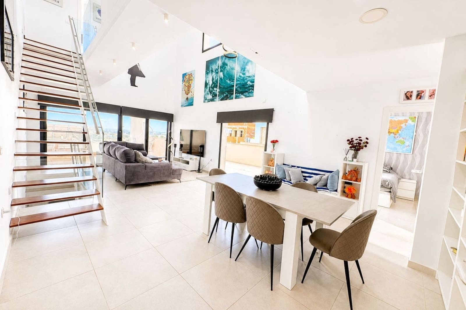 4 soveværelse Villa til salg i Benijofar med swimmingpool - € 795.995 (Ref: 9858700)