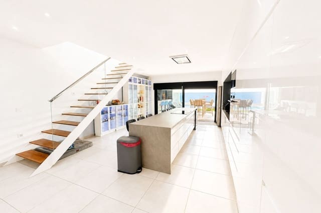 4 chambre Villa/Maison à vendre à Benijófar avec piscine - 795 995 € (Ref: 9858700)