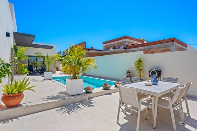 3 soverom Villa til salgs i Daya Nueva med svømmebasseng - € 399 000 (Ref: 9862364)