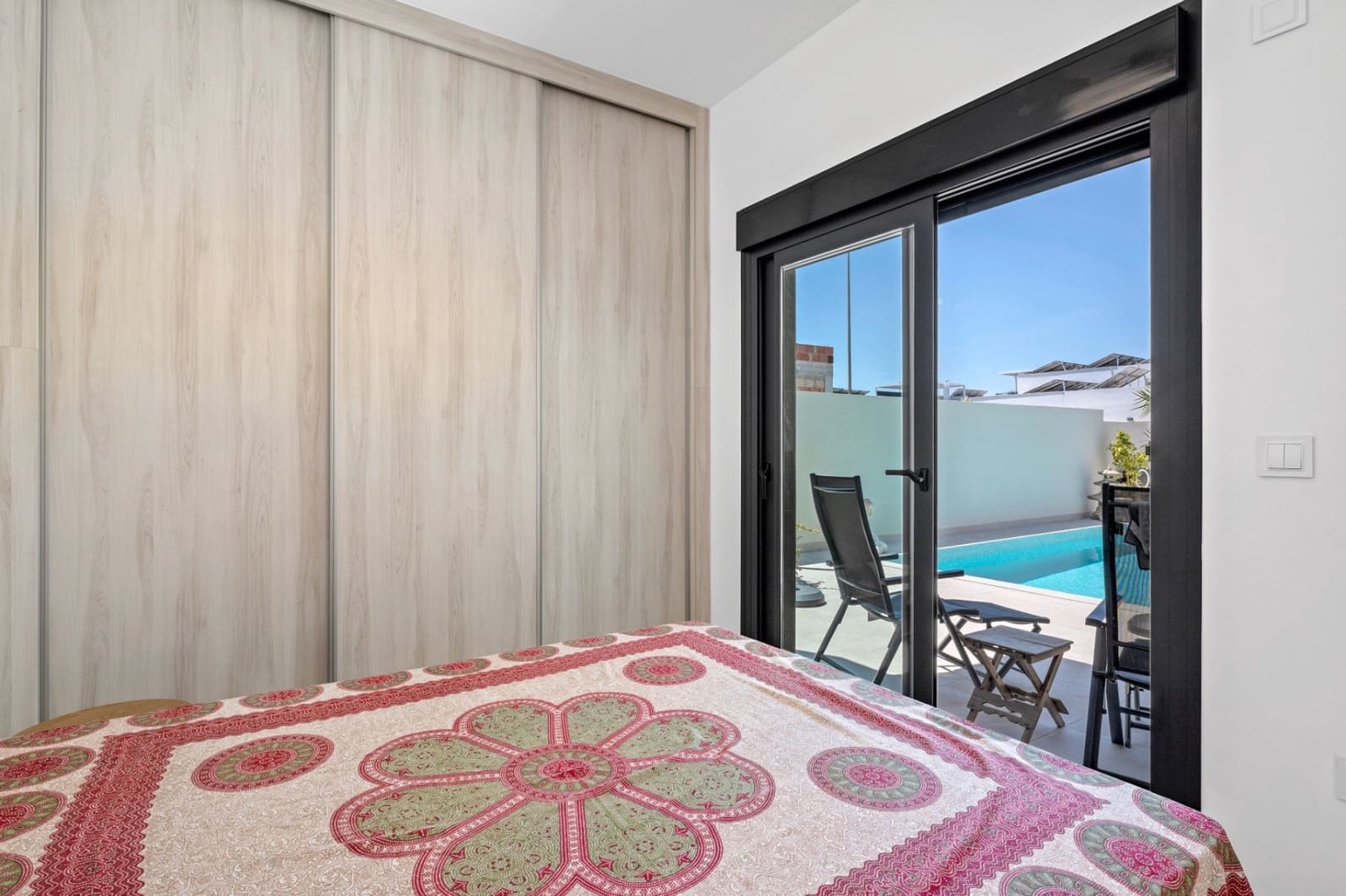 3 bedroom Villa for sale in Daya Nueva with pool - € 399,000 (Ref: 9862364)