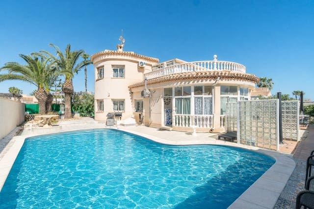 3 chambre Villa/Maison à vendre à Playa Flamenca, Orihuela avec piscine - 599 000 € (Ref: 9867884)