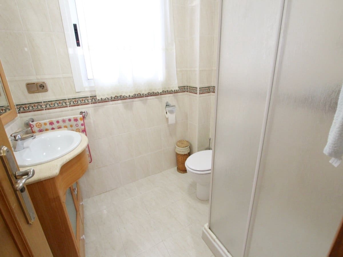 3 bedroom Townhouse for sale in Los Palacios - € 249,500 (Ref: 9872115)