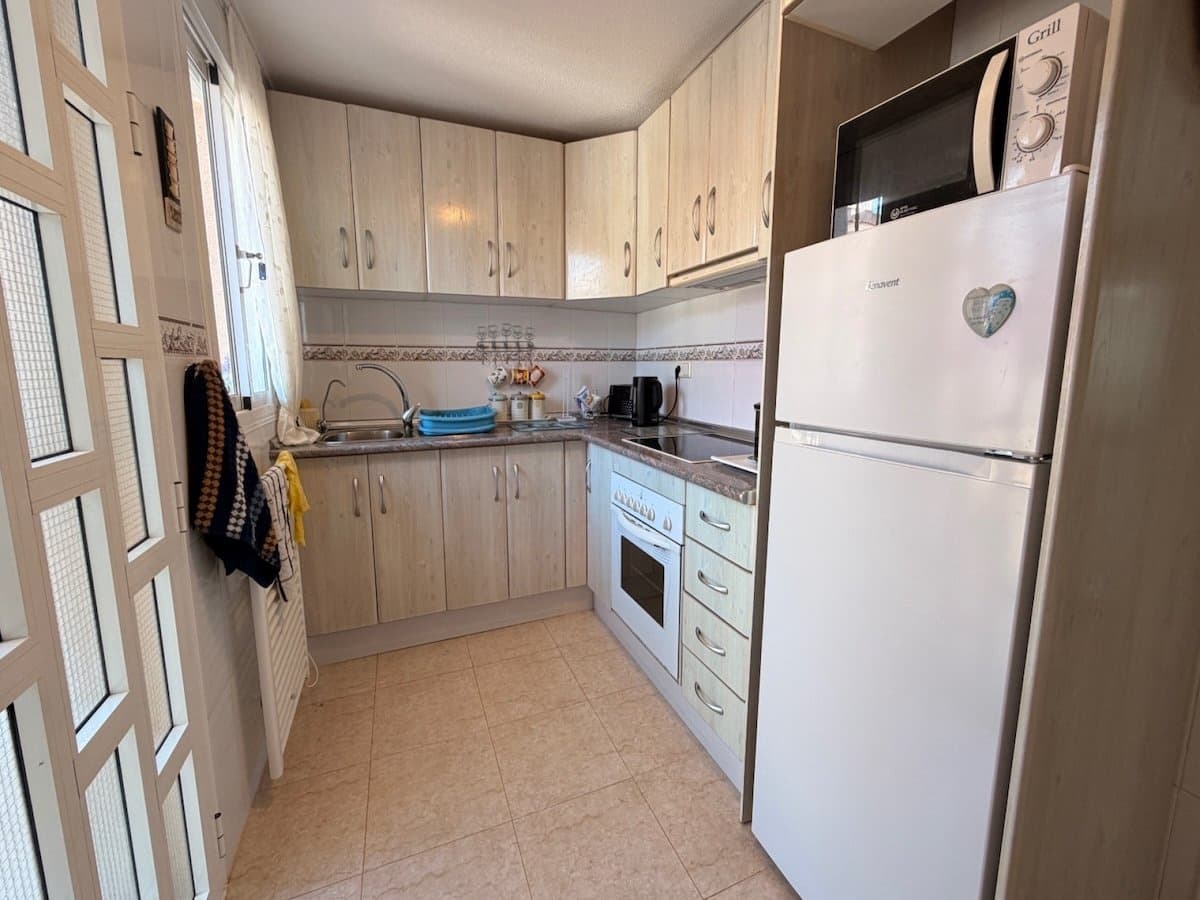 2 bedroom Townhouse for sale in Dona Pepa - € 180,000 (Ref: 9874233)