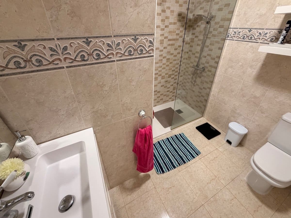 2 bedroom Townhouse for sale in Dona Pepa - € 180,000 (Ref: 9874233)