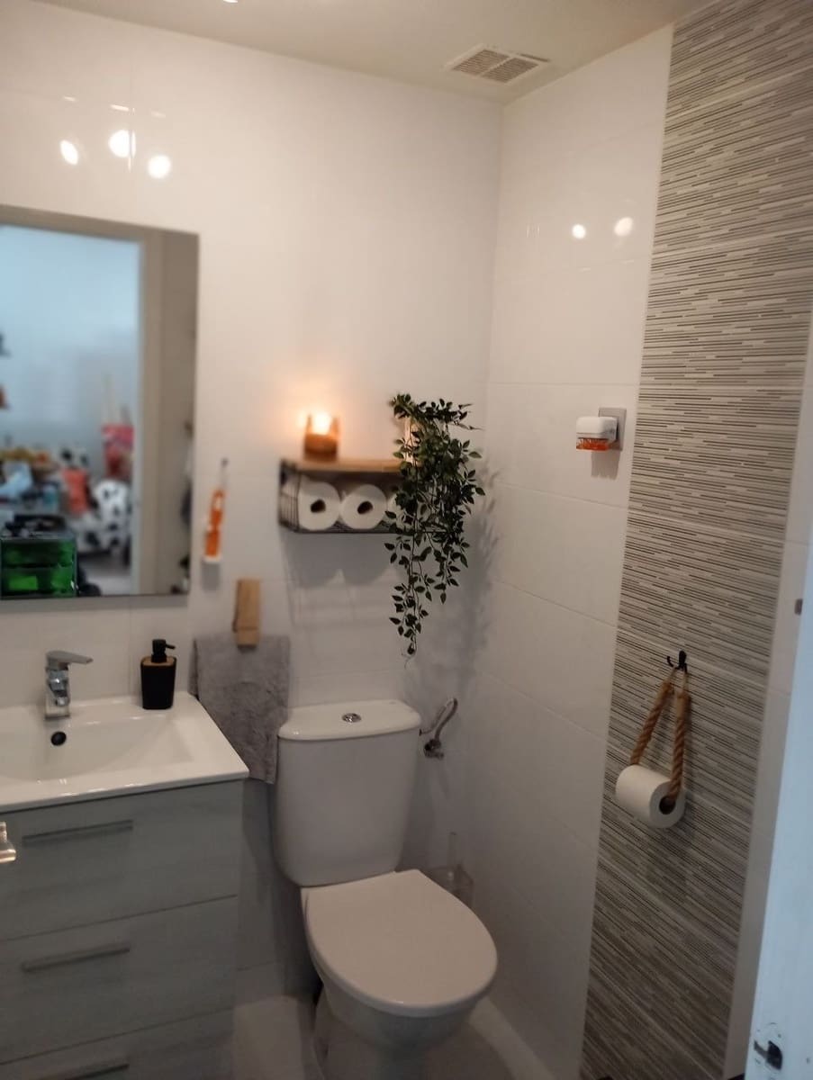 2 Zimmer Apartment zu verkaufen in Vistabella - 132.000 € (Ref: 9883697)