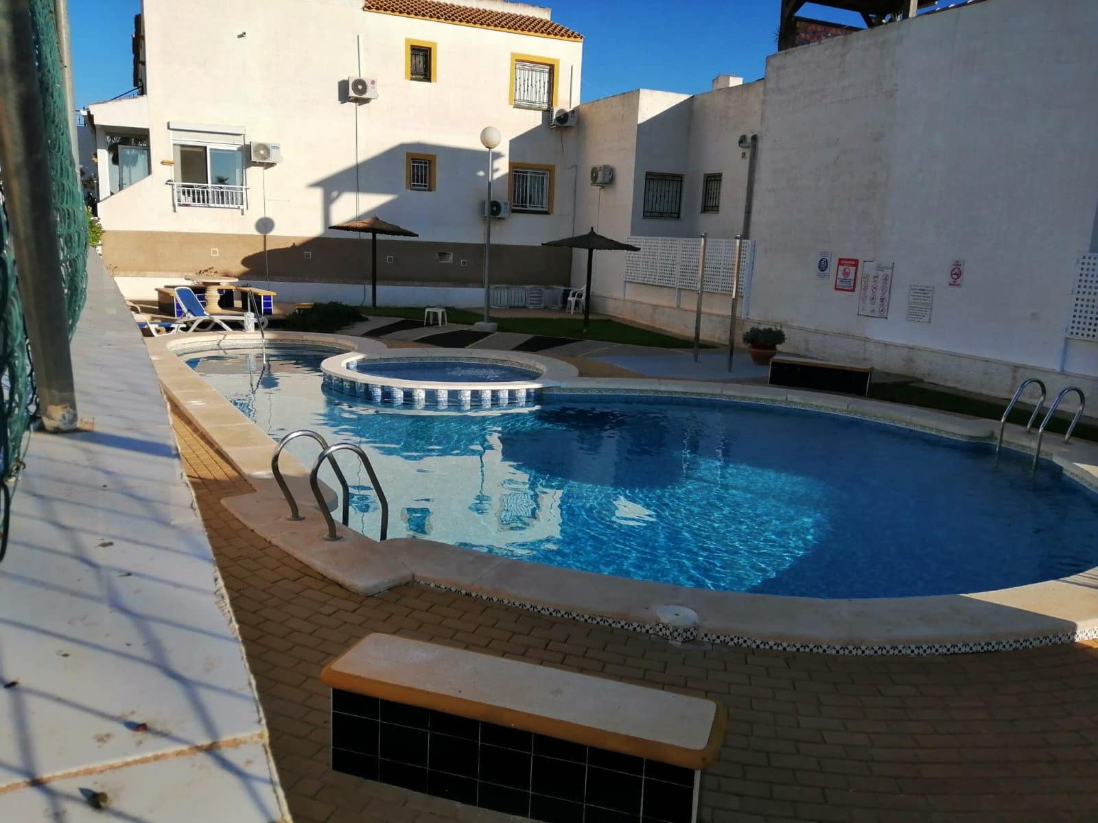 2 Zimmer Apartment zu verkaufen in Vistabella - 132.000 € (Ref: 9883697)