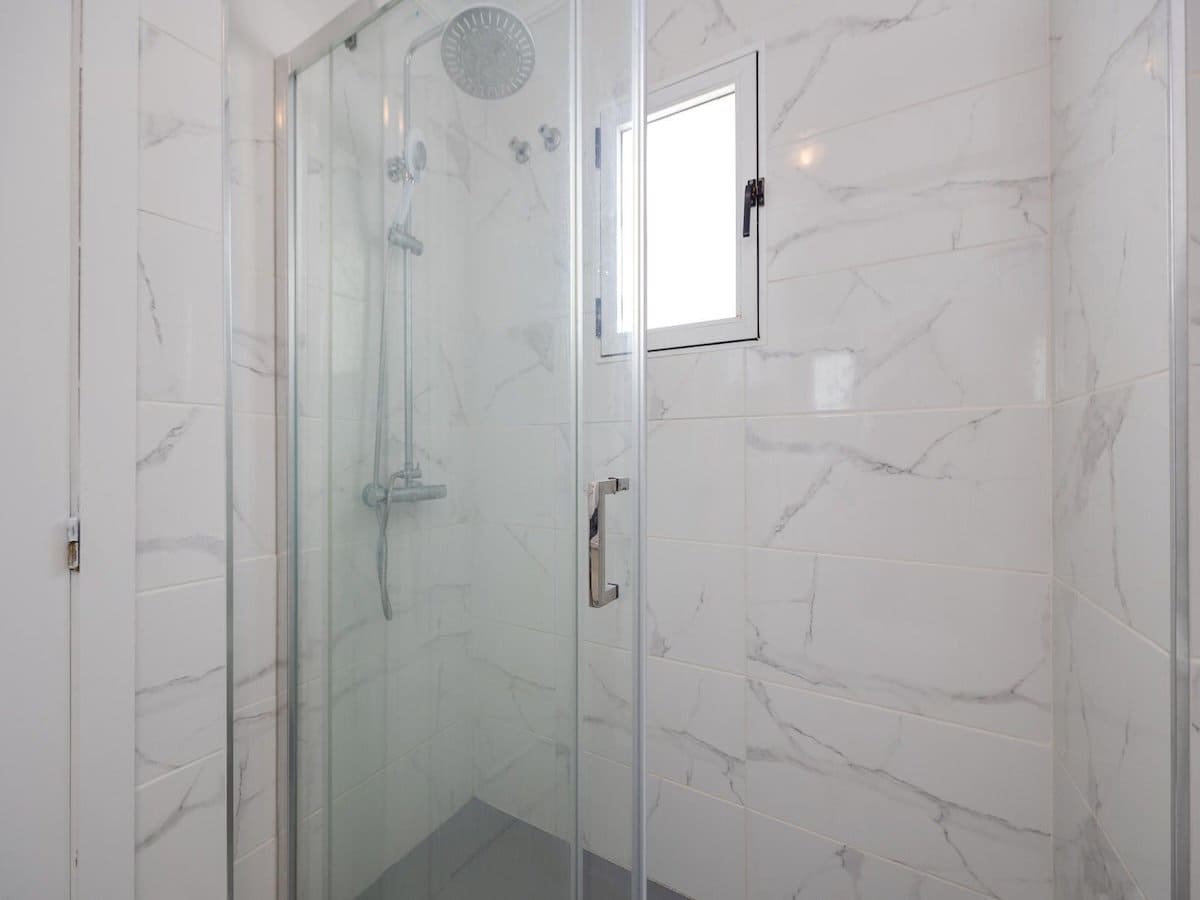 Apartamento de 2 habitaciones en Torrevieja en venta - 149.969 € (Ref: 9891071)