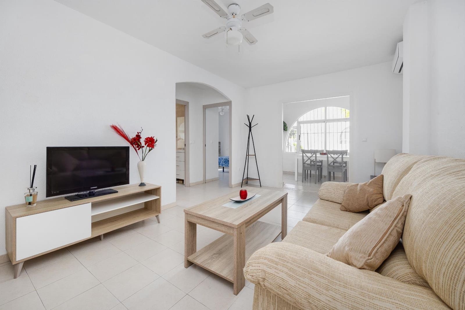 2 slaapkamer Appartement te koop in Torrevieja - € 139.500 (Ref: 9893247)
