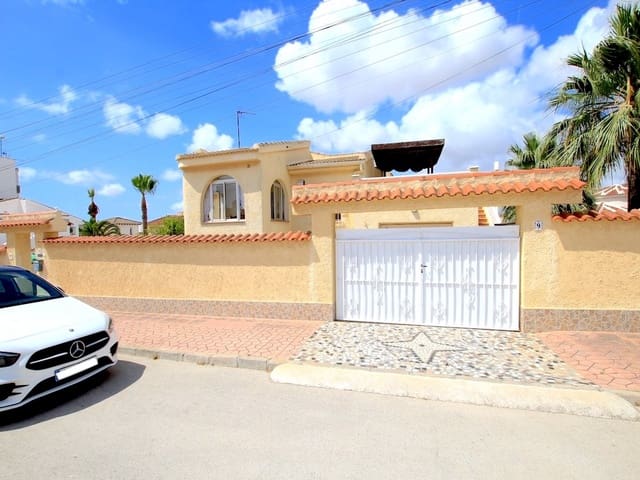 2 makuuhuone Huvila myytävänä paikassa Ciudad Quesada, Rojales mukana uima-altaan - 295 000 € (Ref: 9897425)