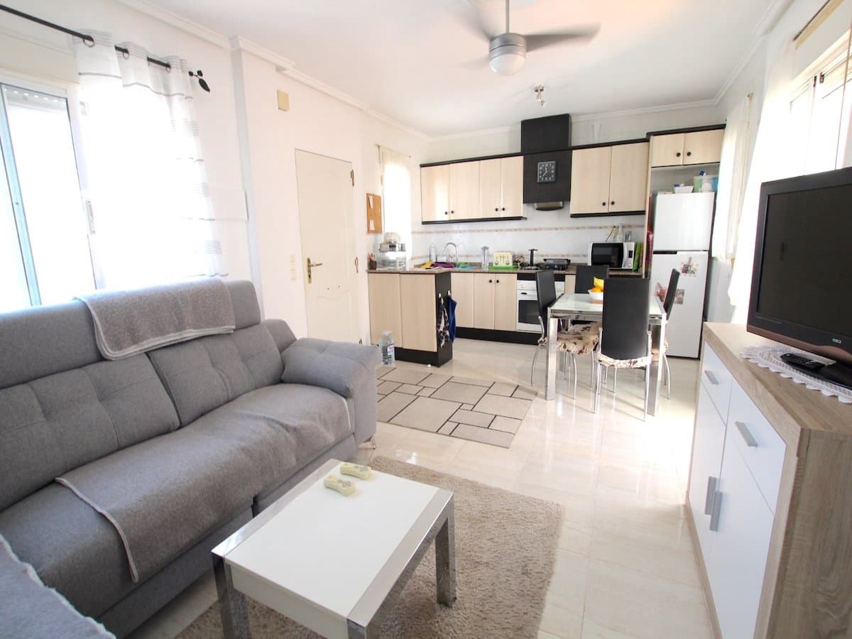 2 slaapkamer Huis te koop in Benimar - € 185.000 (Ref: 9902121)