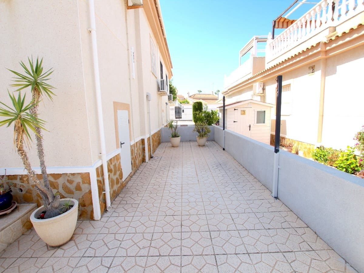 2 slaapkamer Huis te koop in Benimar - € 185.000 (Ref: 9902121)