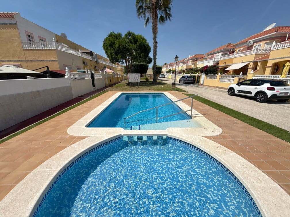 3 Zimmer Villa zu verkaufen in Cabo Roig - 349.950 € (Ref: 9911759)