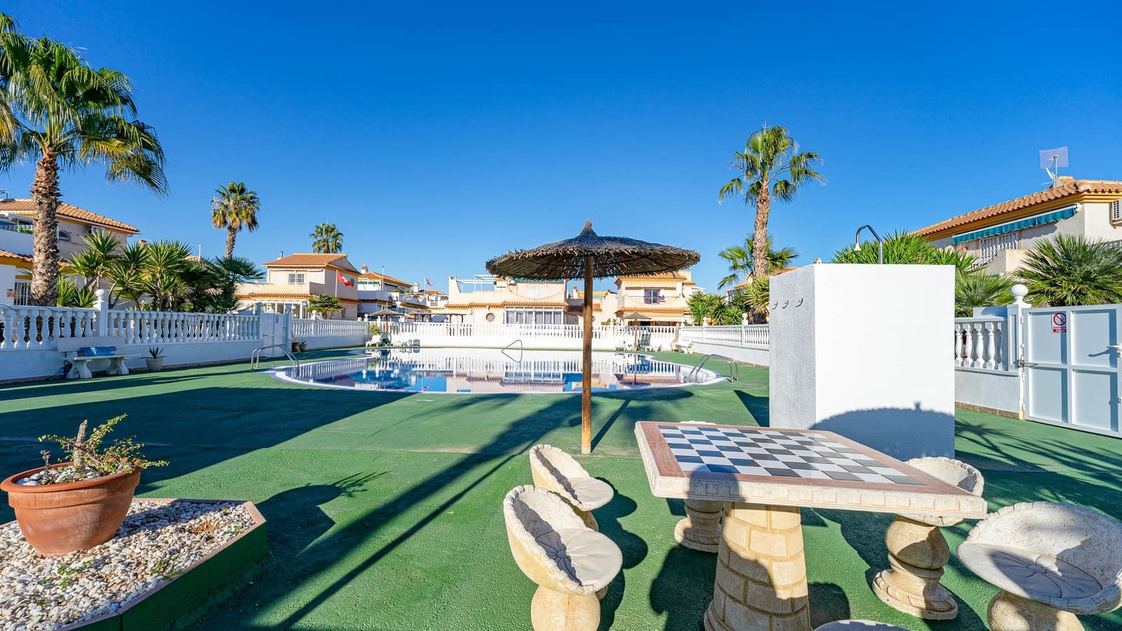 3 quarto Casa em Banda para venda em Playa Flamenca - 259 000 € (Ref: 9911857)
