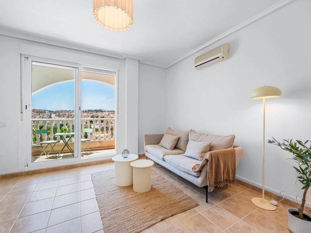 3 makuuhuone Huvila myytävänä paikassa Ciudad Quesada - 269 000 € (Ref: 9918797)