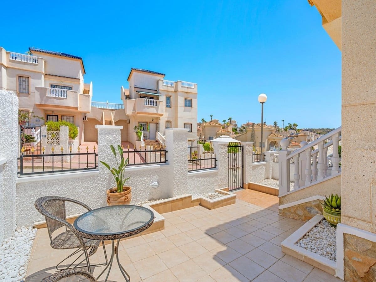 3 makuuhuone Huvila myytävänä paikassa Ciudad Quesada - 269 000 € (Ref: 9918797)