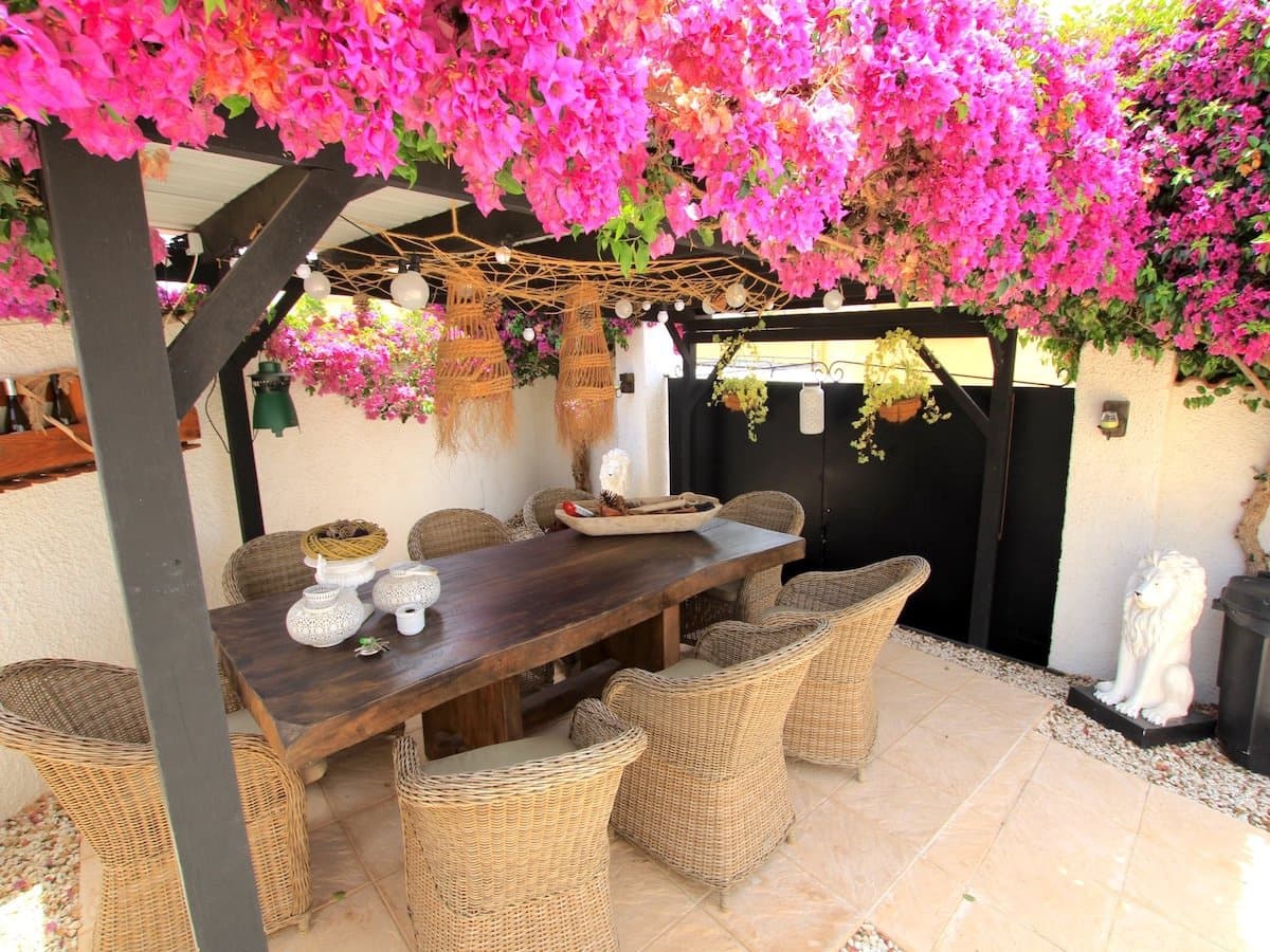 3 sovrum Villa till salu i Benimar med pool - 384 900 € (Ref: 9926318)