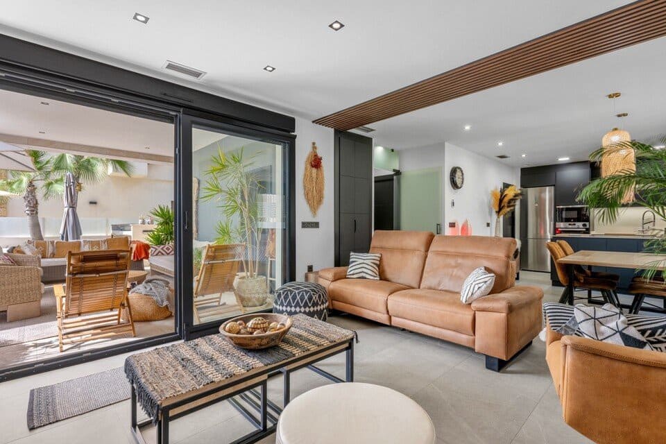 3 sypialnia Willa na sprzedaż w Benijofar z basenem - 699 000 € (Ref: 9928367)