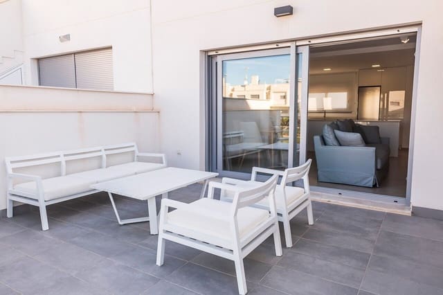 3 soveværelse Lejlighed til salg i Entre Naranjos, Orihuela - € 309.900 (Ref: 9942885)