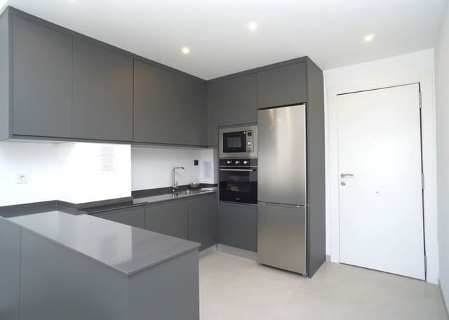 3 soveværelse Lejlighed til salg i La Mata, Torrevieja - € 540.000 (Ref: 9944860)
