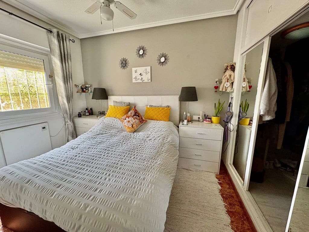 3 chambre Maison de Ville à vendre à Orihuela Costa avec piscine - 224 950 € (Ref: 9946749)