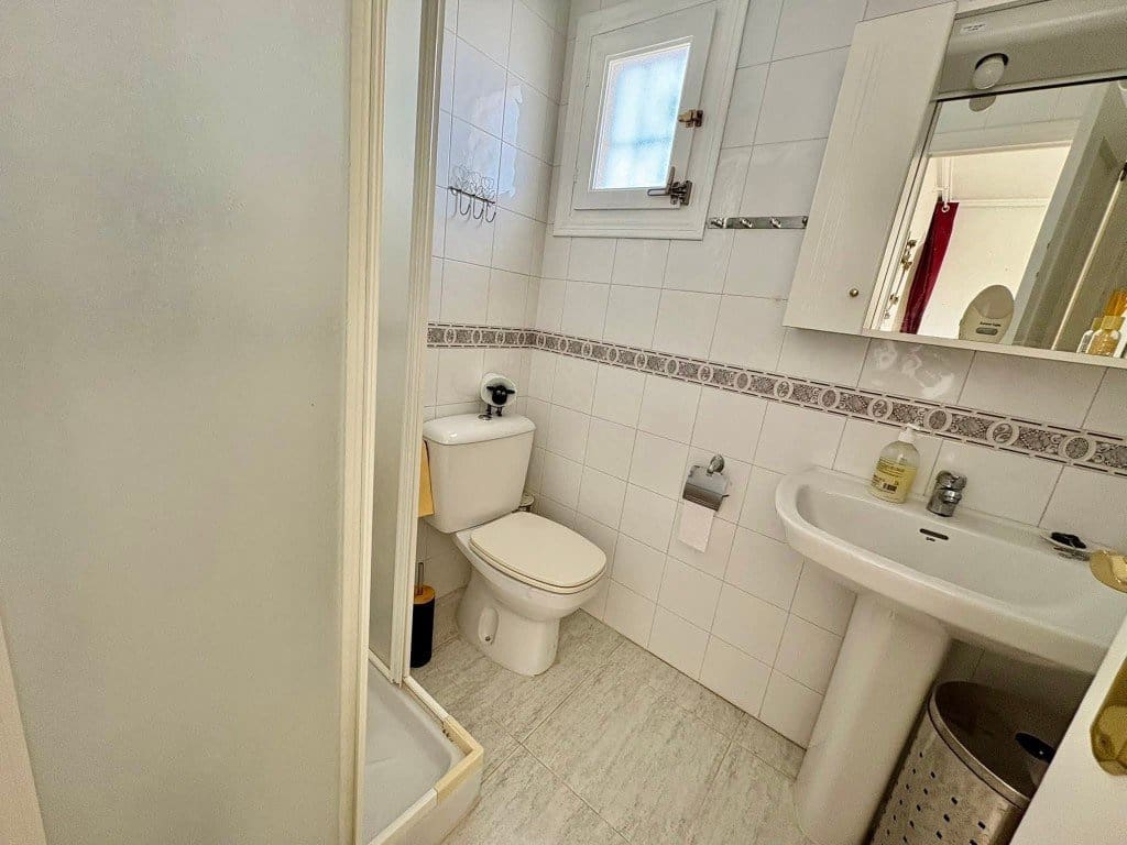 3 chambre Maison de Ville à vendre à Orihuela Costa avec piscine - 224 950 € (Ref: 9946749)