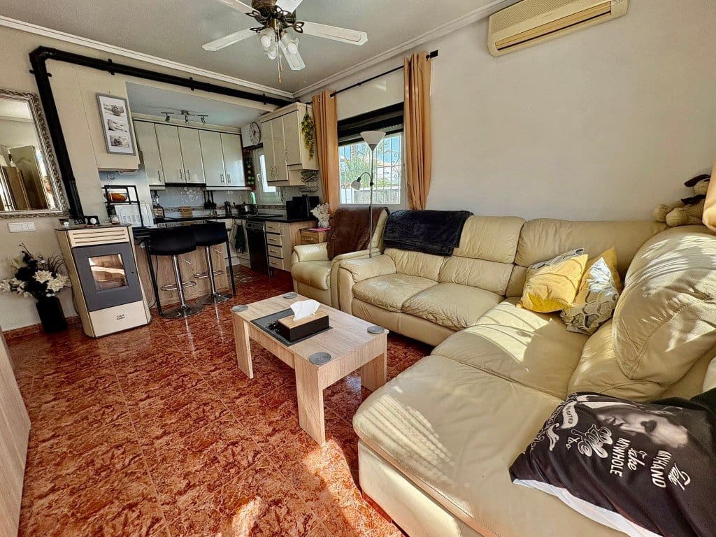 3 chambre Maison de Ville à vendre à Orihuela Costa avec piscine - 224 950 € (Ref: 9946749)
