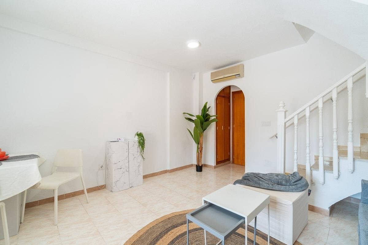 2 camera da letto Casa in vendita in El Chaparral - 139.000 € (Rif: 9948405)