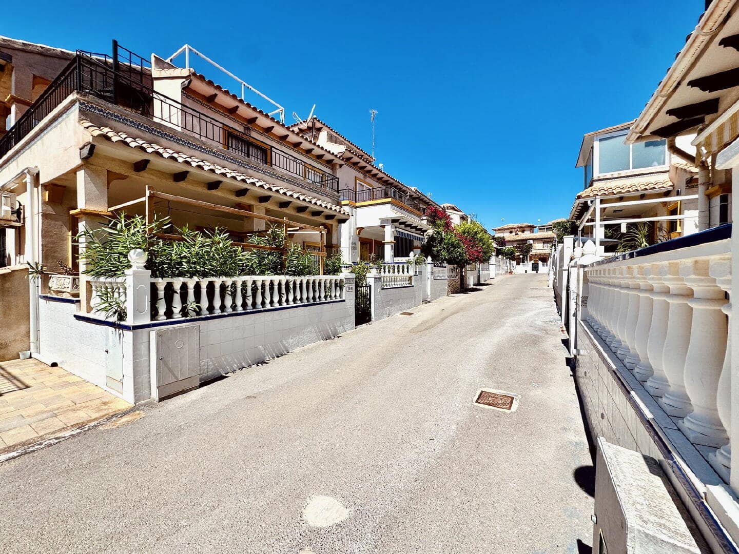 2 slaapkamer Appartement te koop in Orihuela Costa - € 159.000 (Ref: 9948694)