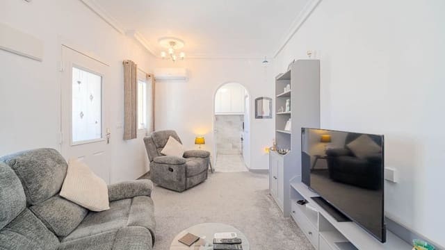 2 soveværelse Villa til salg i Los Altos med swimmingpool - € 245.000 (Ref: 9948849)