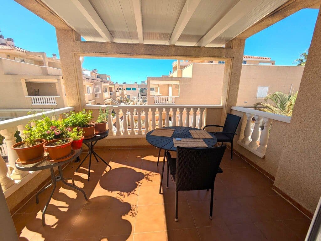 3 soveværelse Lejlighed til salg i Playa Flamenca - € 239.000 (Ref: 9953366)